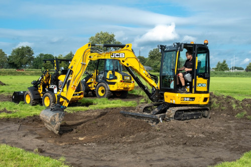 JCB Evax Compact Days 2024 19